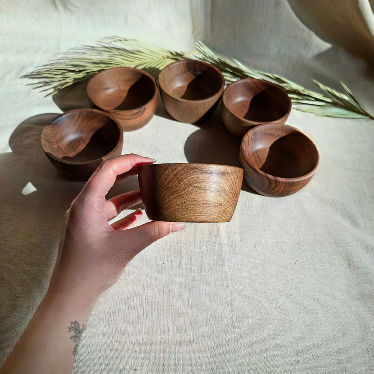 کاسه چوبی کوچک